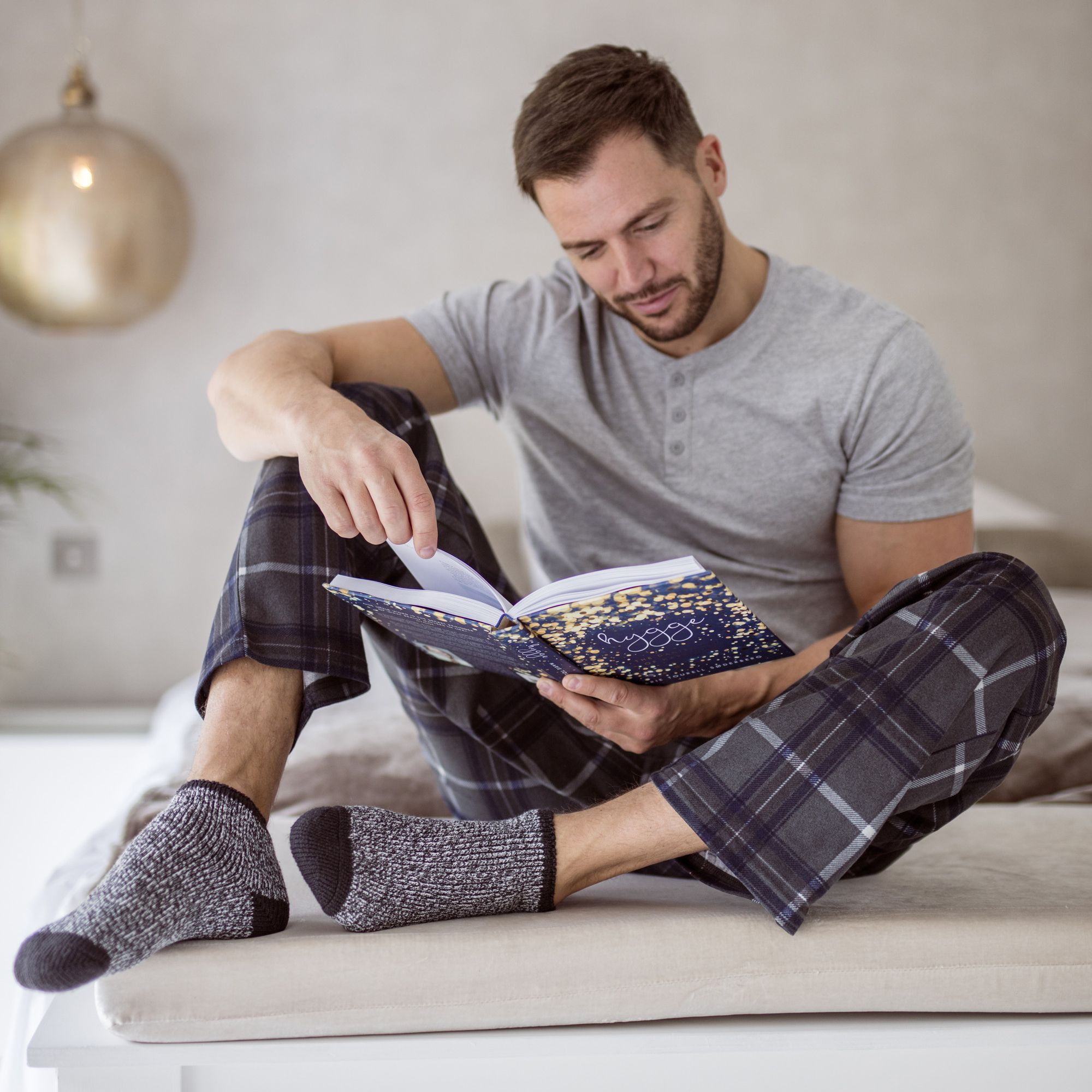 Mens Bed Socks For Winter by Heat Holders - Sock Snob